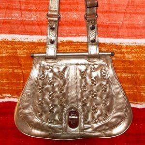 Badgley Mischka pale gold metallic crossbody bag
